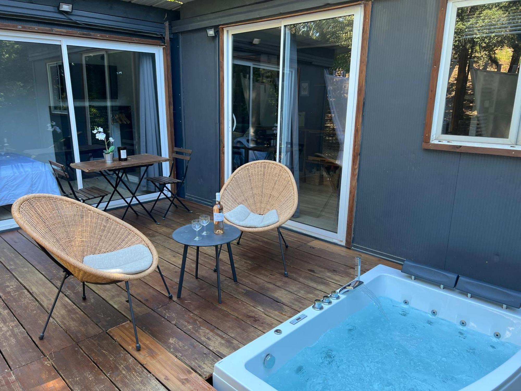 Superbe Cabane Jacuzzi Jardin Clim Wifi Parking เมย์เฮย ภายนอก รูปภาพ